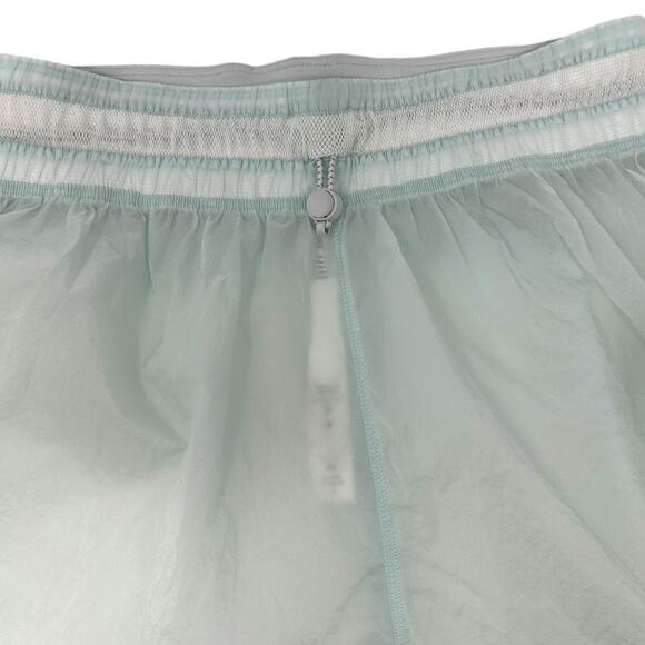 Lululemon Ocean Air Step Out High Rise Short 3" Size 2 - Picture 5 of 10